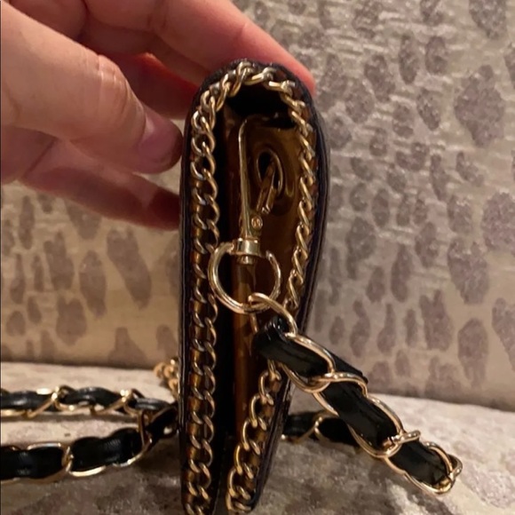 SOLD!!! Chanel red and black wallet on chain WOC - Picture 4 of 12